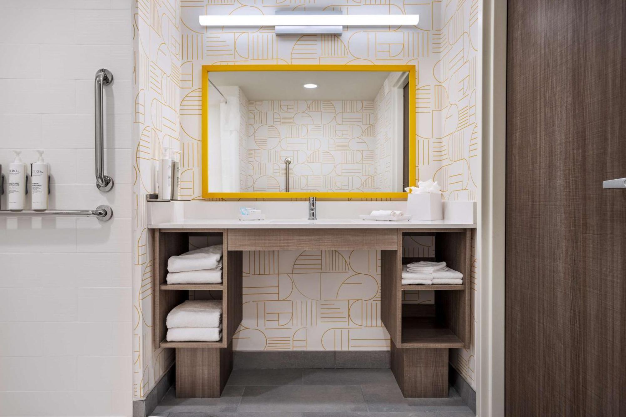 Home2 Suites By Hilton Indianapolis North At Intech Park Bagian luar foto